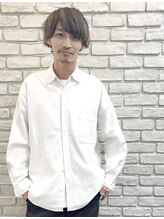 シック フー(CHIC feux) 秋山 俊