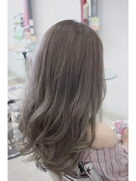 イン東京 米沢店 シルバーアッシュ