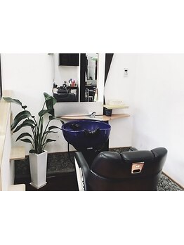 【東新川近く】メンテナンスからイメチェンまで、再現性の高い顔周りのカットで唯一無二なスタイルを＊