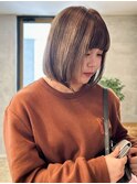 ブラウンベージュカラー 艶髪 ボブ フルバング 顔周りカット