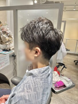 ブロッサム 保谷(Blossom) ビジネスマン◎メンズツーブロックアップバングショート黒髪