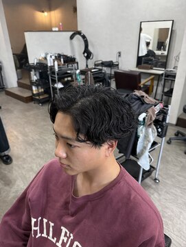 ウォルク(WOLK) シャドウパーマ/緩めシャドウパーマ/波巻きシャドウパーマ