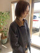 コンネ(CONNE.)&nbsp;アッシュベージュ×顔まわりレイヤーカット