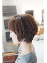 エトネ ヘアーサロン 仙台駅前(eTONe hair salon) 《eTONe》シンプル前下がりショート