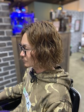 ハングアウト(HANGOUT) スパイラルパーマスタイル