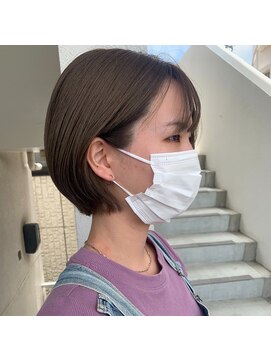 ステイシー(STACY) STACY グレージュカラー×ショート(那覇 小禄 奥武山公園)