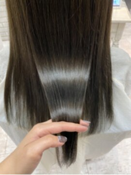 アルーシェ 心斎橋(Alushe) ツヤツヤヘアー