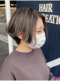 大人かわいい前下がりショート