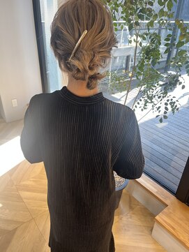 ヌープヘアーアイス(NUUP.hair ici) 結婚式まとめ髪