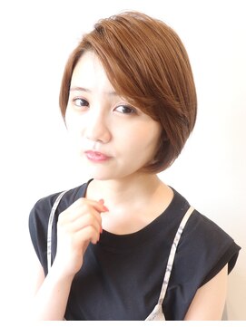 アイ(I.) 30代からの大人女性におすすめお手入れ簡単なミニボブ 川口