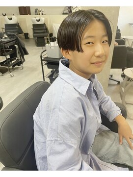 ユーリ(juli) ハンサムショート