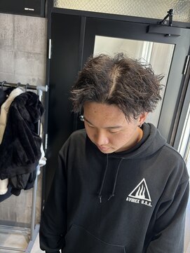 アンダーバーホワイト 京橋店(_WHITE) ツイスパショート