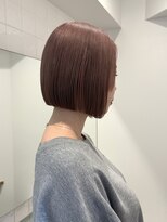 ラフ 新宿(Laff)&nbsp;前下がりボブ切りっぱなしボブミニボブハイトーンカラー/新宿