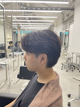 スキルアイマ(SKILL ima) 韓国フェザーセンターパート