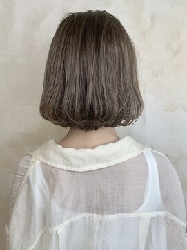 ニスル 町田店(NISURU) 黒髪/クラゲヘアー/オリーブグレー/小顔/ココアベージュ