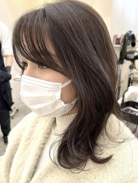 ロミー 本厚木(ROMMY.) 大人韓国風巻き☆くすみベージュ20代～50代似合わせカット