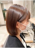 美髪小顔大人可愛い扱いやすいまとまる内巻きボブラウンベージュ