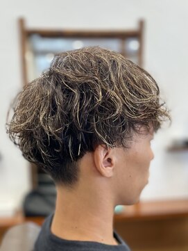 ニュートラル(Neutral) 波巻きスタイリング剤無し