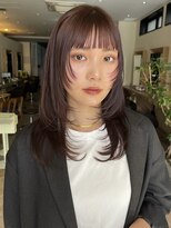 トリッカ シブヤ(TRICCA SHIBUYA)&nbsp;顔周りレイヤーロングミディアム暖色艶カラーウルフカット渋谷