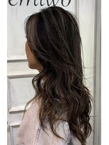 プエンテ デ メホラ(Puente de Mejora) 髪質改善METEOストレートMETEOカラー