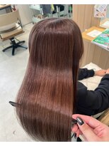 ファムバイアヴァンス(Femme by AVANCE.) 艶感ピンクブラウン
