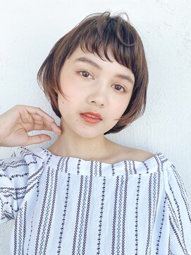 アイティー バイ アルバム 中野店(IT by ALBUM) ふんわりショート_ハイライトカラーオリーブカラー_57542