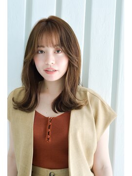 サクラ ビューティ ヴィレッジ(SAKURA Beauty village) 2021サクラ‐クリエイタースタイル1外はね鎖骨レイヤースタイル3