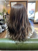 バレイヤージュ　メンテナンスカラー　オリーブ系