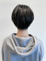 コテ巻きショートスタイル