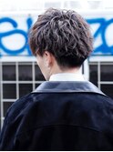 癖毛パーマで魅せる【刈り上げマッシュ】