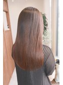透明感レッドの艶ロング