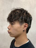 インフィニィト ネオ(INFINITO NEO) 2ブロック襟足残しメッシュ パーマ