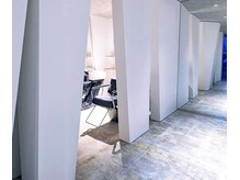 ミキ(Miki)の雰囲気（完全貸し切り空間サロン。落ち着いた半個室空間もございます。）