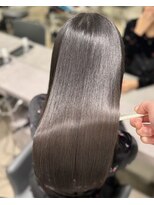 キュア 表参道(CURE) 黒髪/グレージュカラー/ココアベージュ/ヘルシーロング/表参道