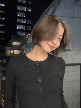 ブラン(Blanc Aoyama) レイヤーカット/顔まわりカット/ブリーチなし/ボブ/ミディアム