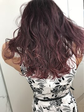 アヴァンス 広島本通店(AVANCE.) ピンクグラデーションカラー×セミロングヘア