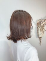 イーラ(era)&nbsp;《era》クリームベージュ　外ハネボブ　艶ツヤ透明感　みわ