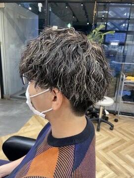 リットジェンツ 千葉(Lit Gents) カット&ツイストスパイラルパーマ×ハイライト