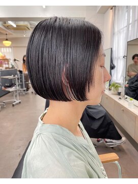 ユノ(juno) 大人の顔周りレイヤーミニボブ!