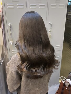 プレシャスバイプロデュース(precious by Produce) 透明感◎ 赤みなしオリーブベージュ　［町田/町田駅/髪質改善］