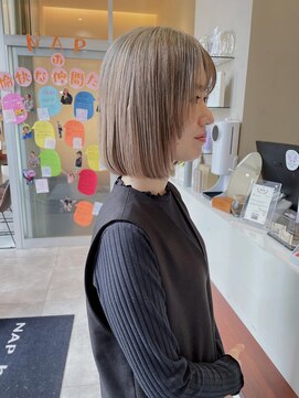 ナップヘアー NAP hair 【ハイトーンベージュ/佐藤杏丸】
