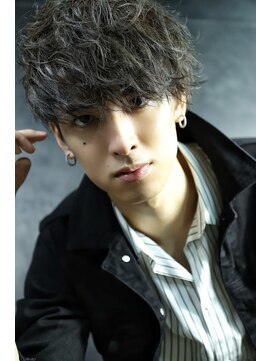 リップスヘアー 銀座(LIPPS hair) ツイストサイドパートスパイラルマッシュ