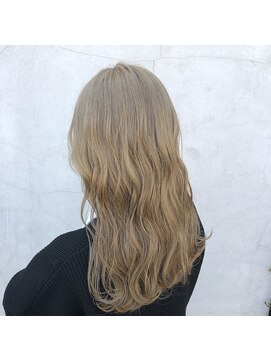 ベルビー(Belle Vie) パーマ/ハイトーンカラー