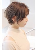 ショートボブ