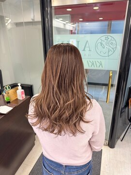 アイズ 本厚木(AIZU) 白髪ぼかしハイライト ベージュ