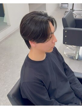 ブライト(BRIGHT) センターパートニュアンスパーマ