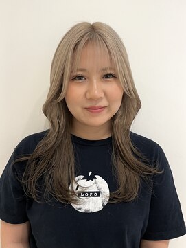 イト(ito) 【 ito ／ 梅田 】ロングレイヤー×ルーツカラー