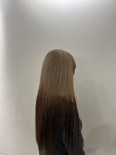 ジジバイモップス(jiji byMOPS) ベージュ×グラデーション