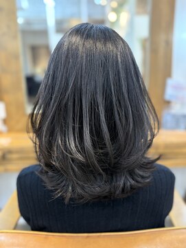 ニューラインギンザ(New-Line 銀座) 20代30代レイヤーカット