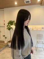 ウタリ(utari)&nbsp;大人おしゃれ暗髪カラー【難波 桜川/髪質改善】